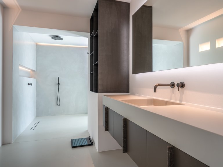 Villa for Sale in Costa D'en Blanes / Costa D'en Blanes, Balearic Islands 12