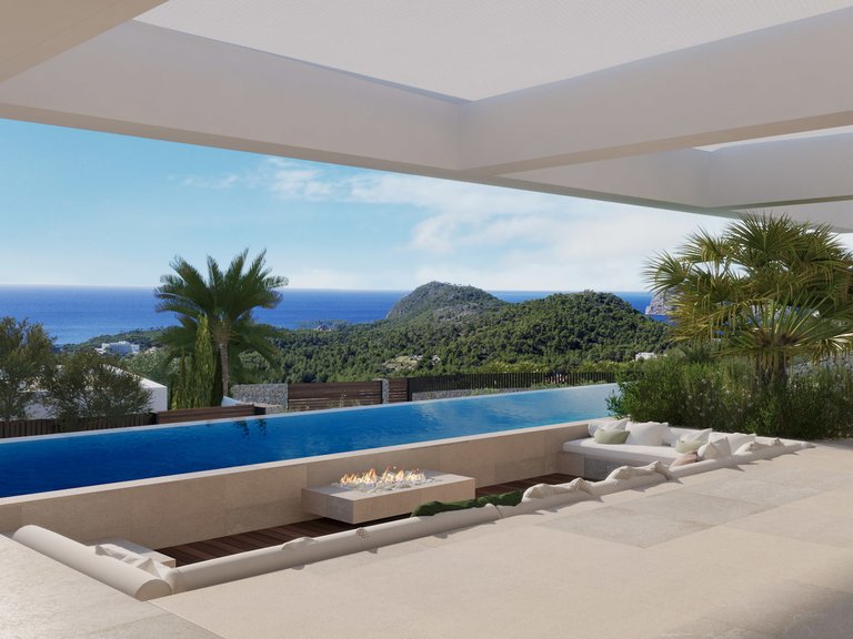 Villa for Sale in Peguera / Peguera, Balearic Islands 1
