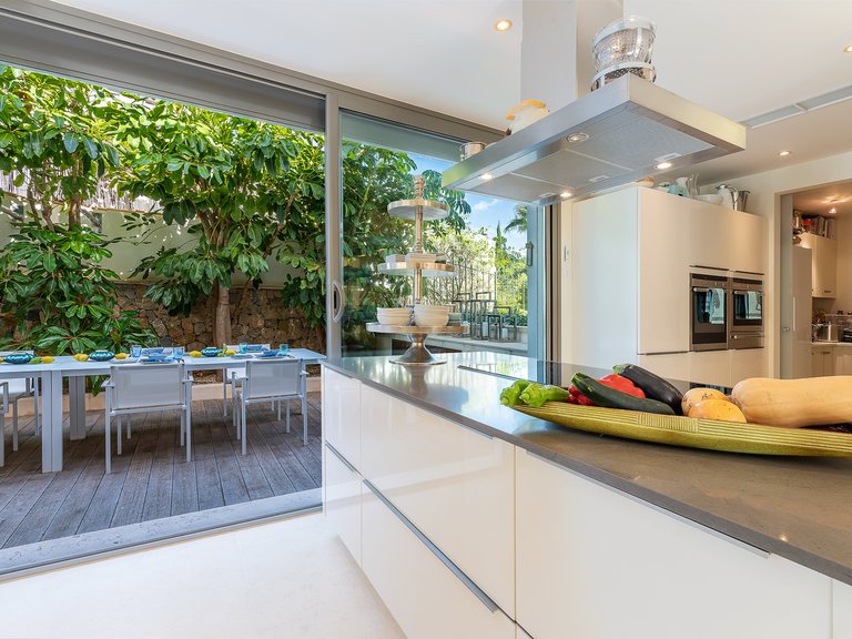 Villa for Sale in Costa D'en Blanes / Costa D'en Blanes, Balearic Islands 12