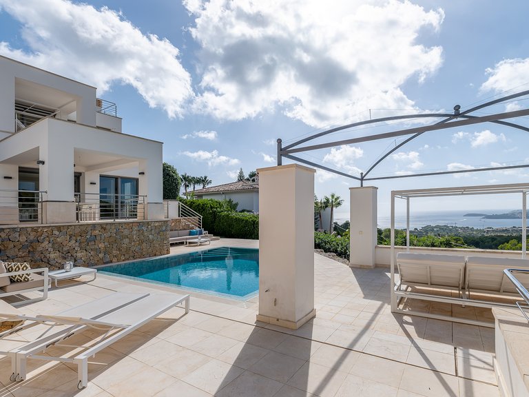 Villa for Sale in Costa D'en Blanes / Costa D'en Blanes, Balearic Islands 4