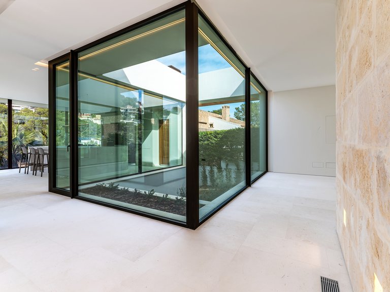 Villa for Sale in Bendinat, Balearic Islands 10