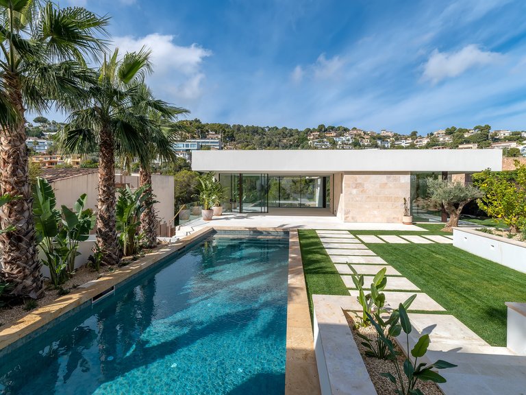 Villa for Sale in Bendinat, Balearic Islands 1