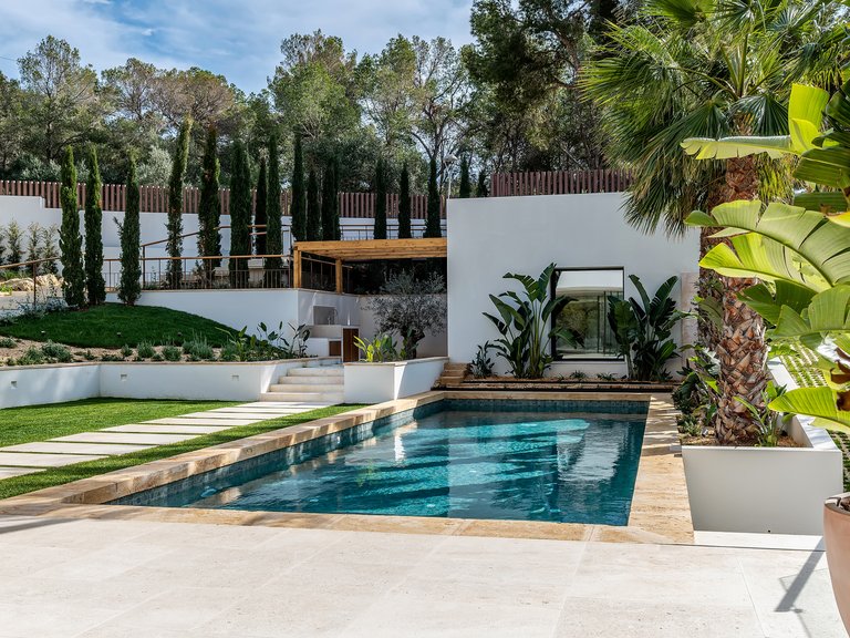 Villa for Sale in Bendinat, Balearic Islands 6