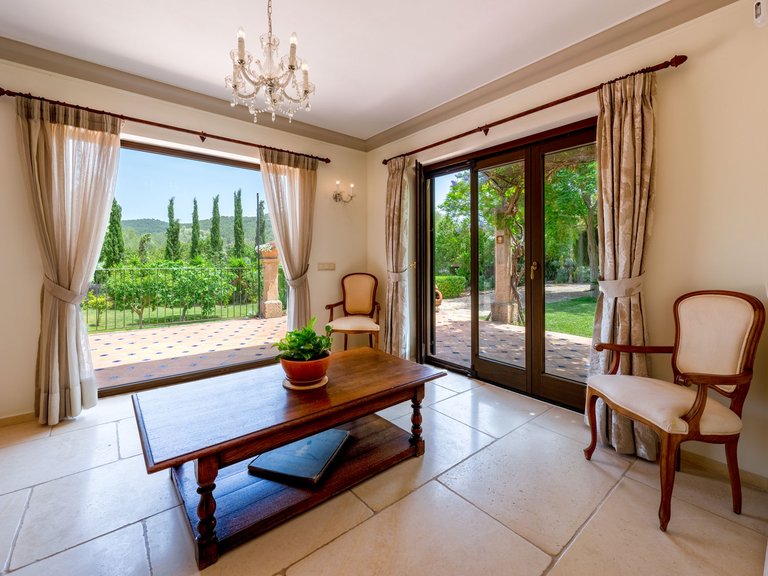 Country House for Sale in S´arraco, Balearic Islands 14