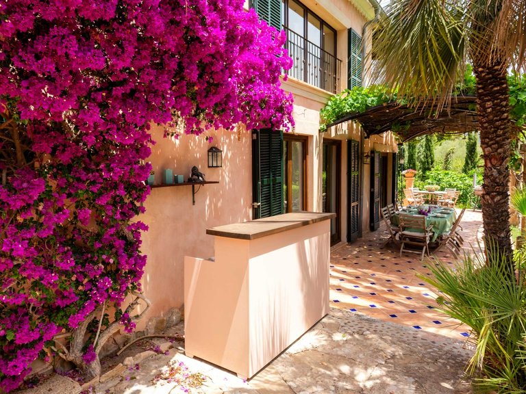 Country House for Sale in S´arraco, Balearic Islands 2