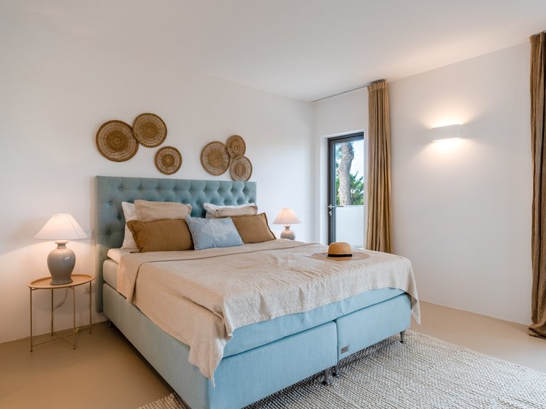 Villa for Sale in Santa Ponsa, Balearic Islands 10
