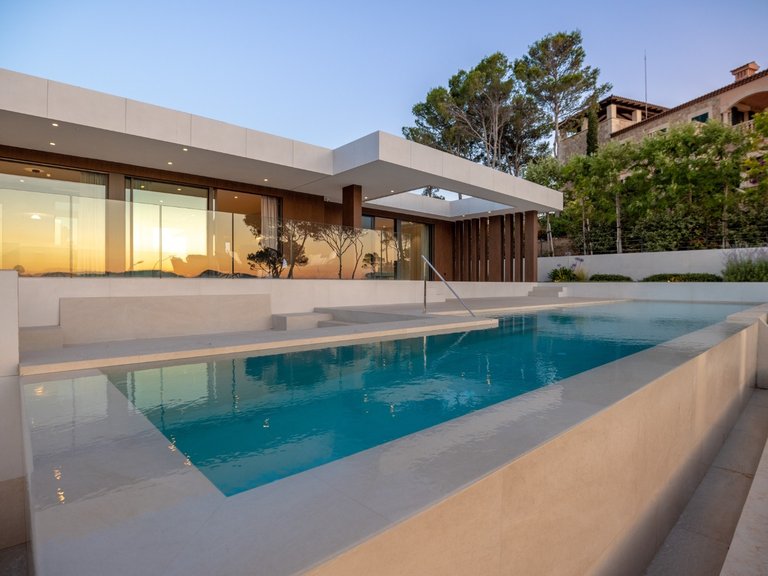 Villa for Sale in Santa Ponsa, Balearic Islands 25