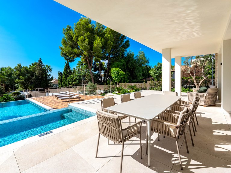 Villa for Sale in Bendinat, Balearic Islands 4