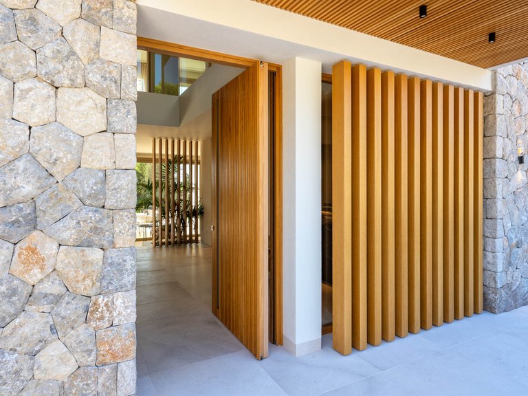 Villa for Sale in Bendinat, Balearic Islands 25