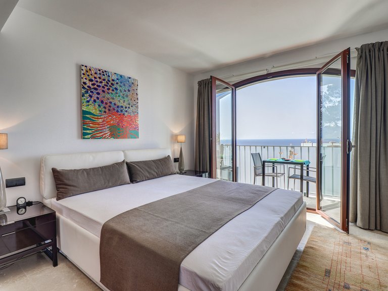 Apartment for Sale in Port D'andratx, Balearic Islands 11