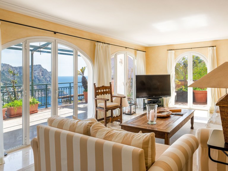 Apartment for Sale in Port D'andratx, Balearic Islands 1