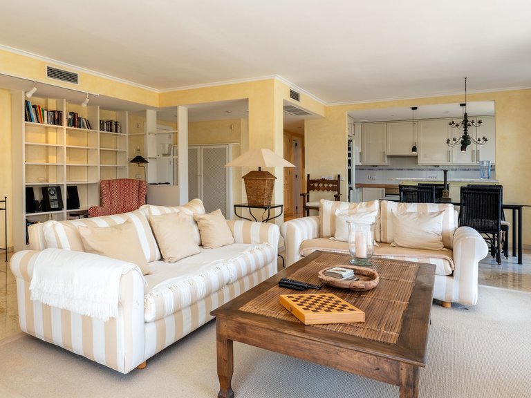 Apartment for Sale in Port D'andratx, Balearic Islands 3