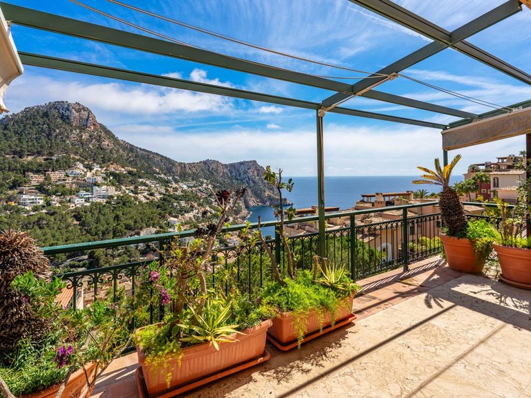 Apartment for Sale in Port D'andratx, Balearic Islands 2