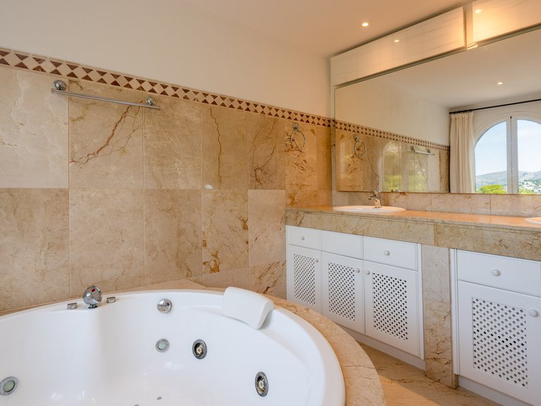 Apartment for Sale in Port D'andratx, Balearic Islands 7