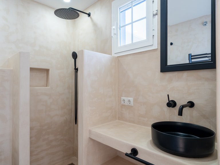 Villa for Sale in Santa Ponsa, Balearic Islands 14
