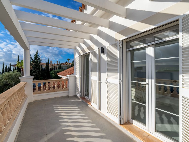 Villa for Sale in Santa Ponsa, Balearic Islands 10