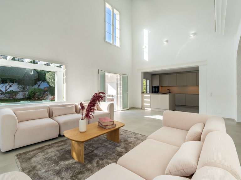 Villa for Sale in Santa Ponsa, Balearic Islands 5