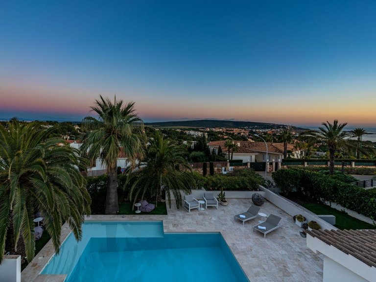 Villa for Sale in Santa Ponsa, Balearic Islands 28