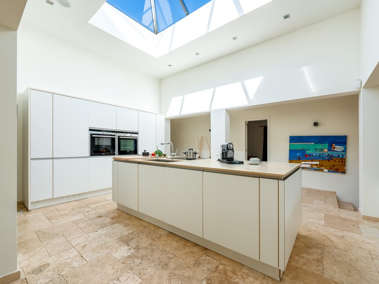 Villa for Sale in Santa Ponsa, Balearic Islands 8