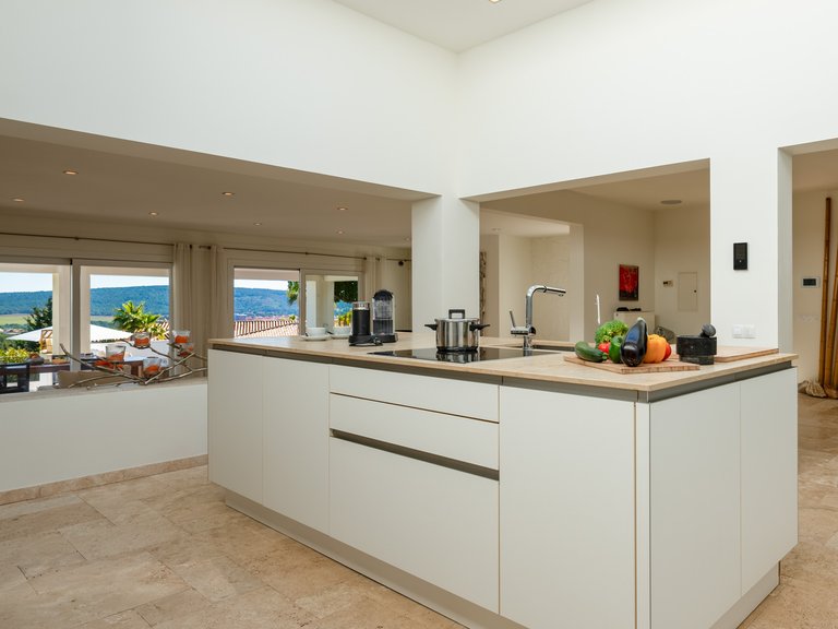 Villa for Sale in Santa Ponsa, Balearic Islands 9