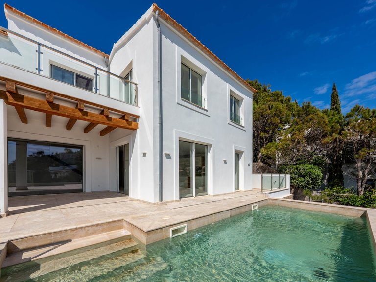 Villa for Sale in Port D'andratx, Balearic Islands 2