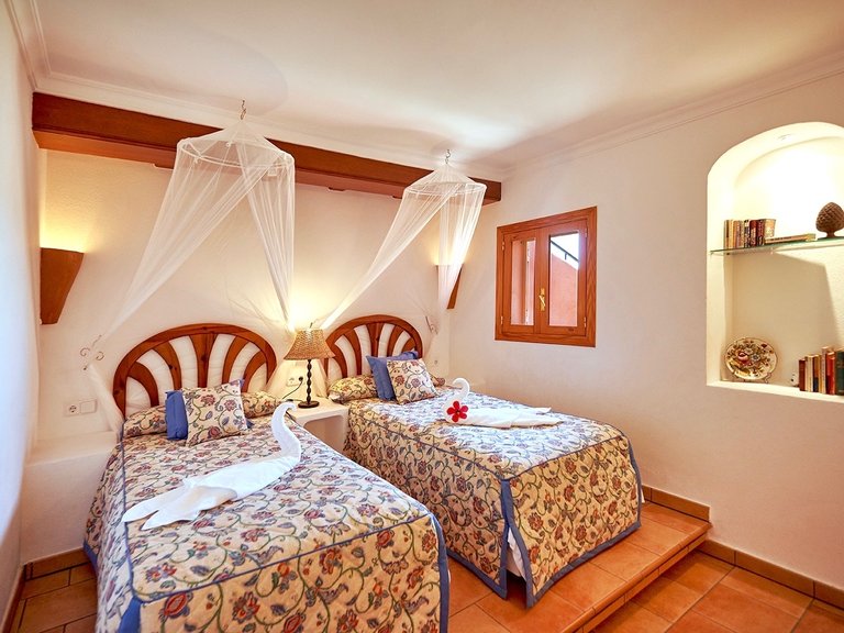 Villa for Sale in Port D'andratx, Balearic Islands 10