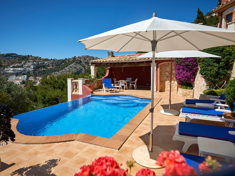 Apartment for Sale in Port D'andratx, Balearic Islands 1