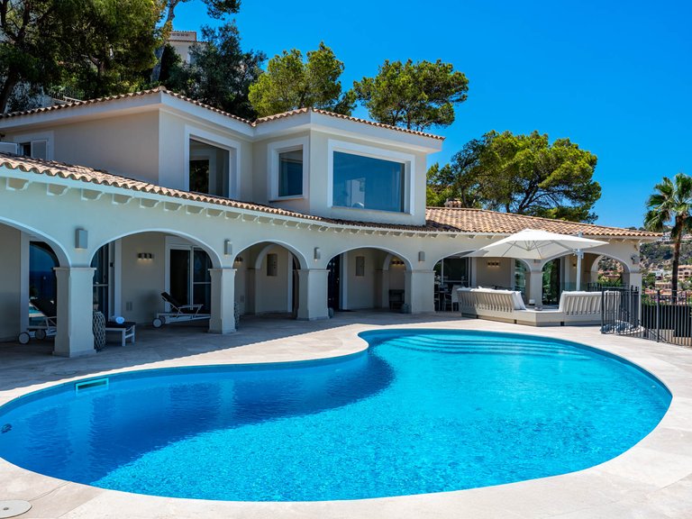 Villa for Sale in Port D'andratx, Balearic Islands 1