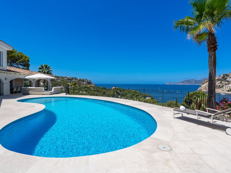 Villa for Sale in Port D'andratx, Balearic Islands 2