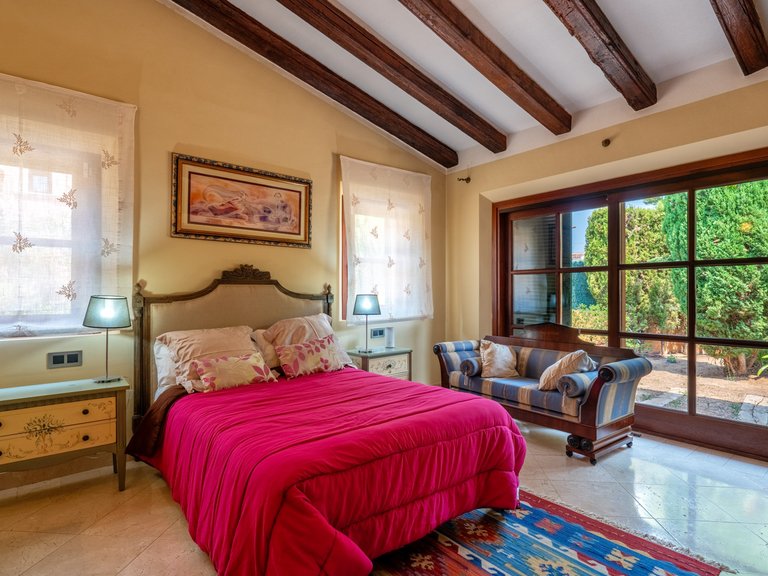 Villa for Sale in Santa Ponsa, Balearic Islands 17