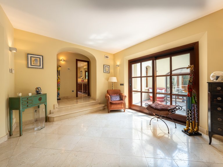 Villa for Sale in Santa Ponsa, Balearic Islands 5