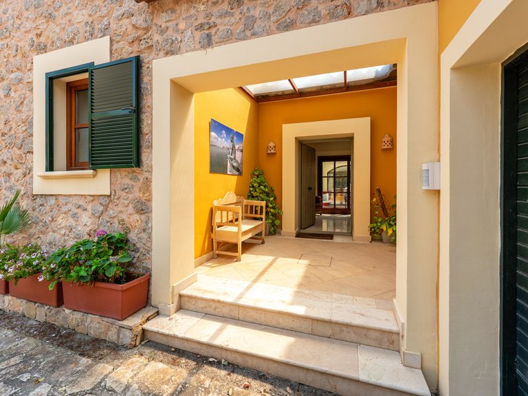 Villa for Sale in Santa Ponsa, Balearic Islands 20