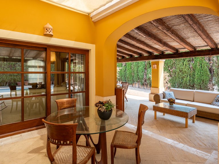 Villa for Sale in Santa Ponsa, Balearic Islands 2