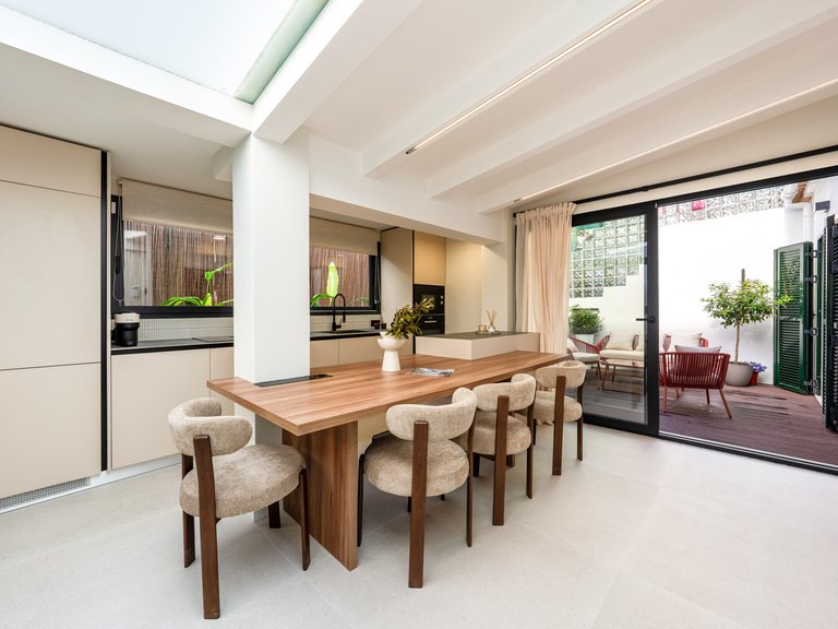 Apartment for Sale in Santa Ponsa, Balearic Islands 2
