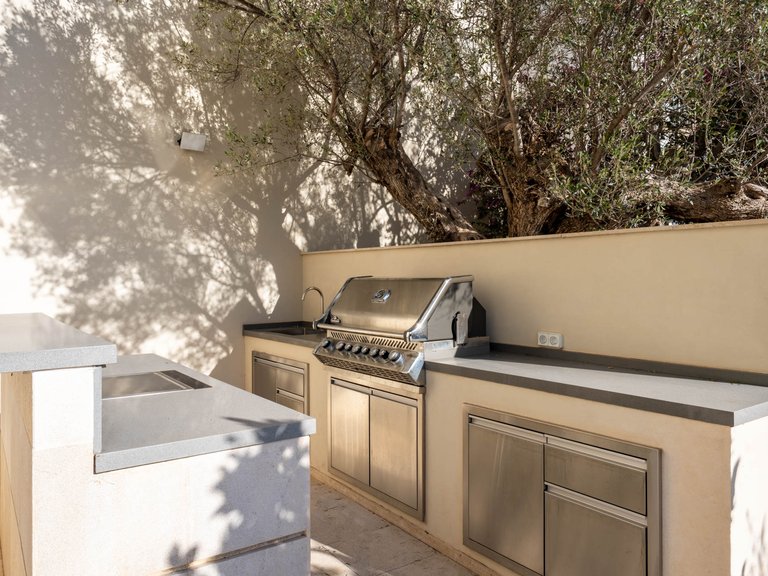 Villa for Sale in Santa Ponsa, Balearic Islands 18
