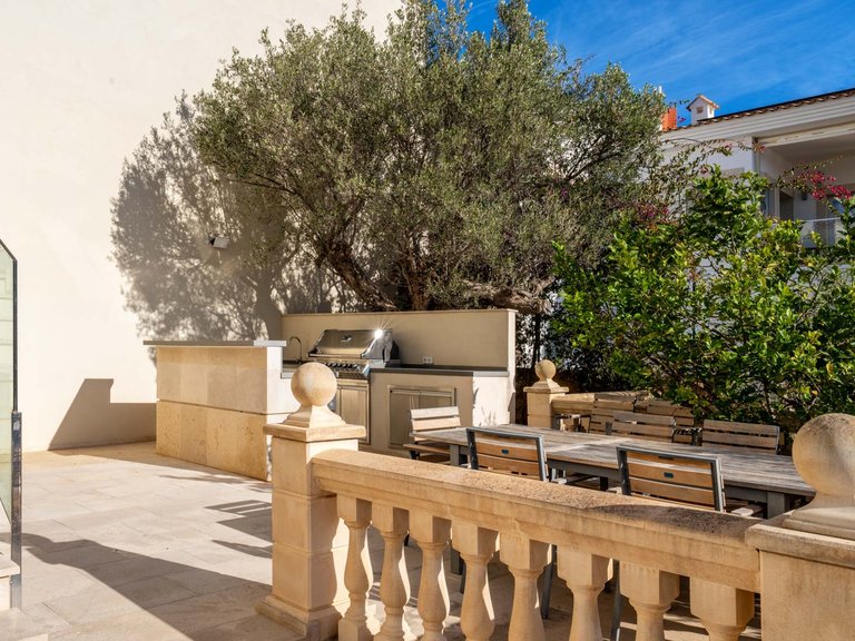 Villa for Sale in Santa Ponsa, Balearic Islands 19