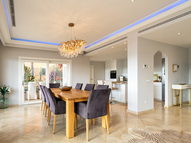 Villa for Sale in Santa Ponsa, Balearic Islands 8