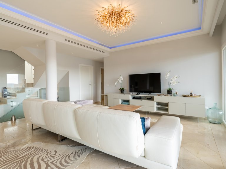 Villa for Sale in Santa Ponsa, Balearic Islands 11