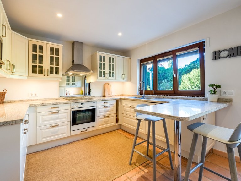 Villa for Sale in Santa Ponsa, Balearic Islands 9
