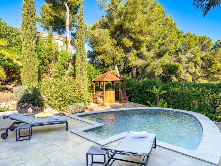 Villa for Sale in Santa Ponsa, Balearic Islands 2