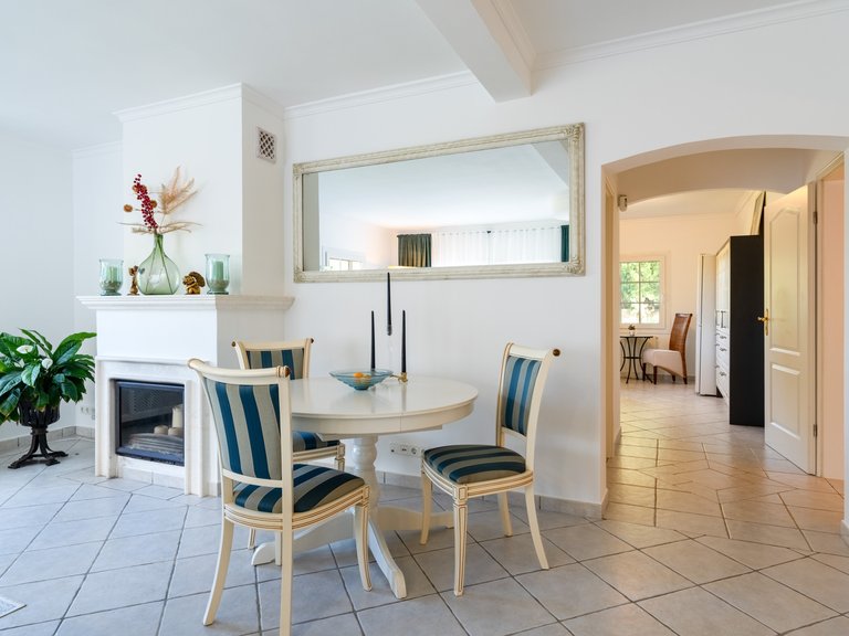 Villa for Sale in Santa Ponsa, Balearic Islands 10