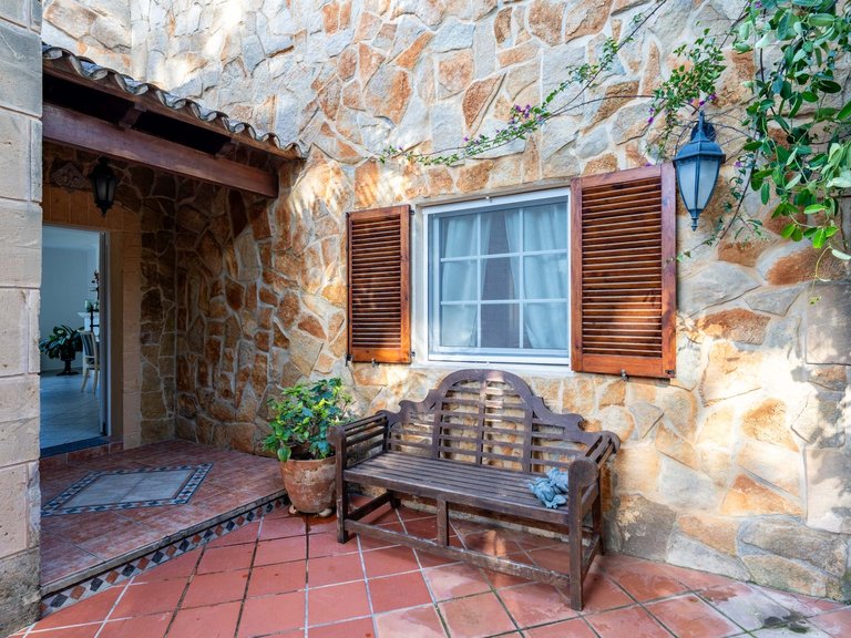 Villa for Sale in Santa Ponsa, Balearic Islands 6