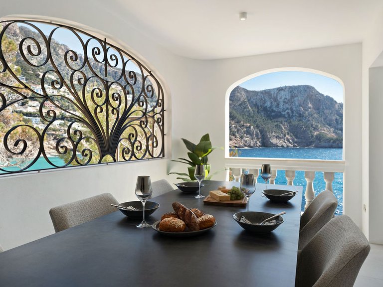 Apartment for Sale in Port D'andratx, Balearic Islands 11