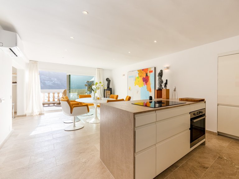 Apartment for Sale in Port D'andratx, Balearic Islands 3