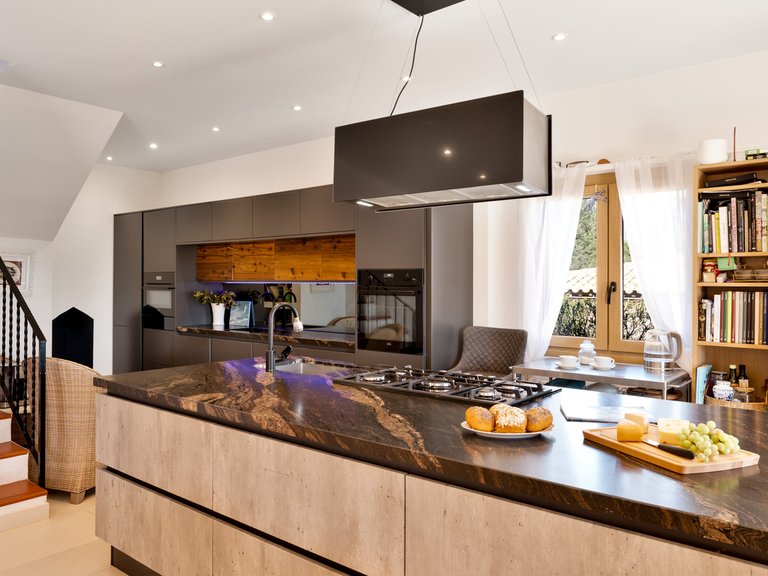 Villa for Sale in Es Capdellà, Balearic Islands 6