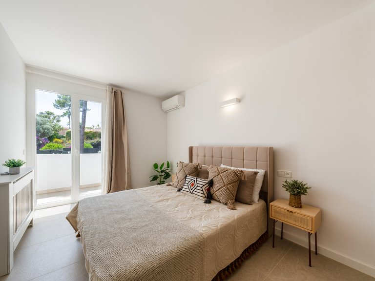 Villa for Sale in Santa Ponsa, Balearic Islands 17