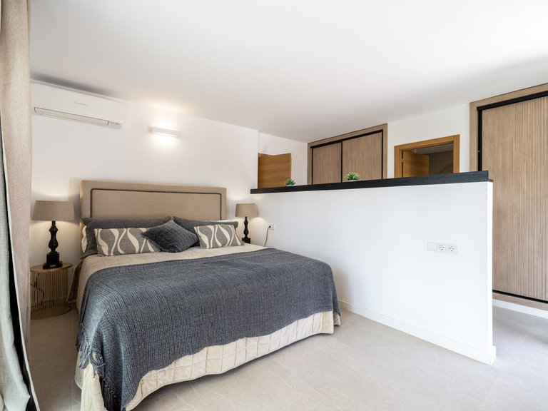 Villa for Sale in Santa Ponsa, Balearic Islands 13