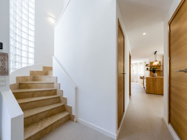 Villa for Sale in Santa Ponsa, Balearic Islands 6