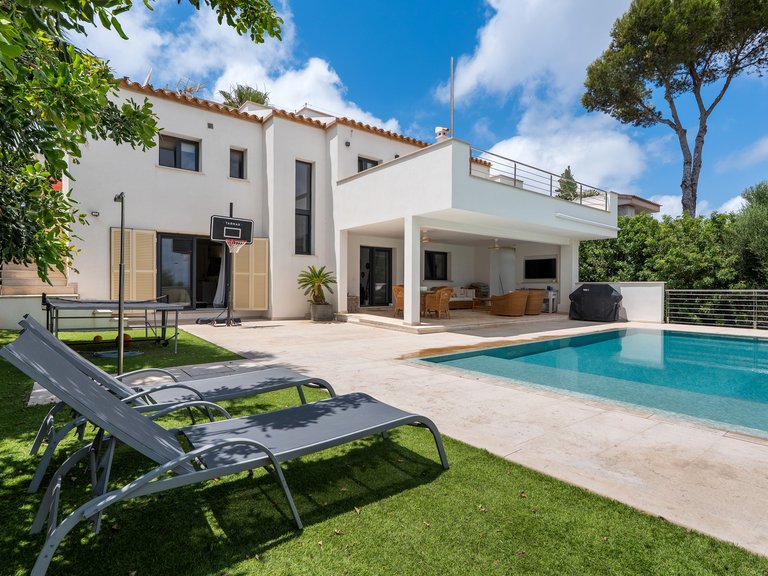 Villa for Sale in El Toro, Balearic Islands 2