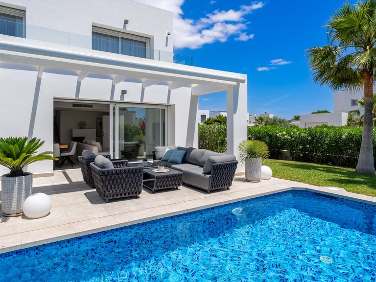 Villa for Sale in Sa Rápita, Balearic Islands 2